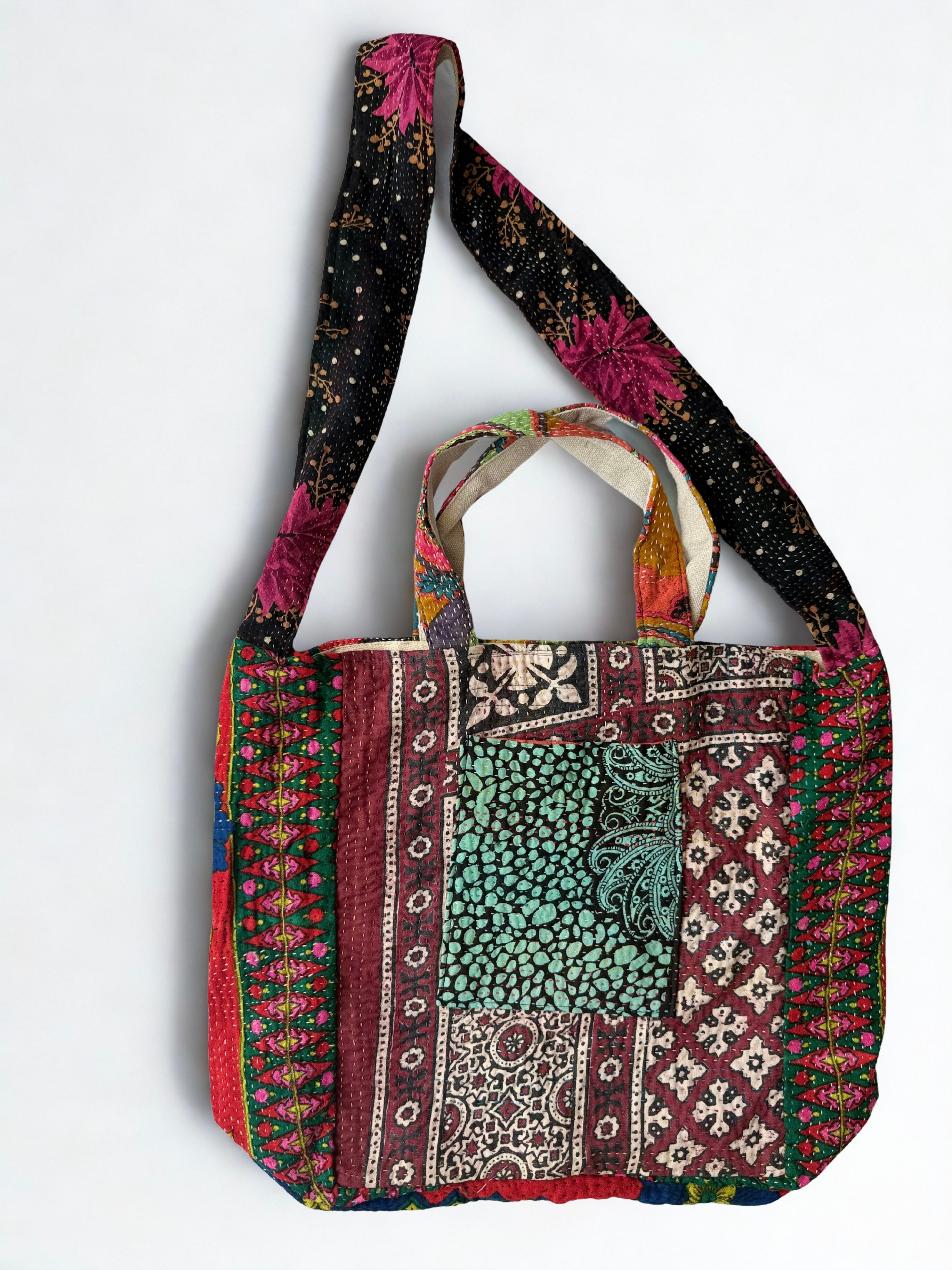 Sindhi Ralli Handmade Bag - Vintage Kantha