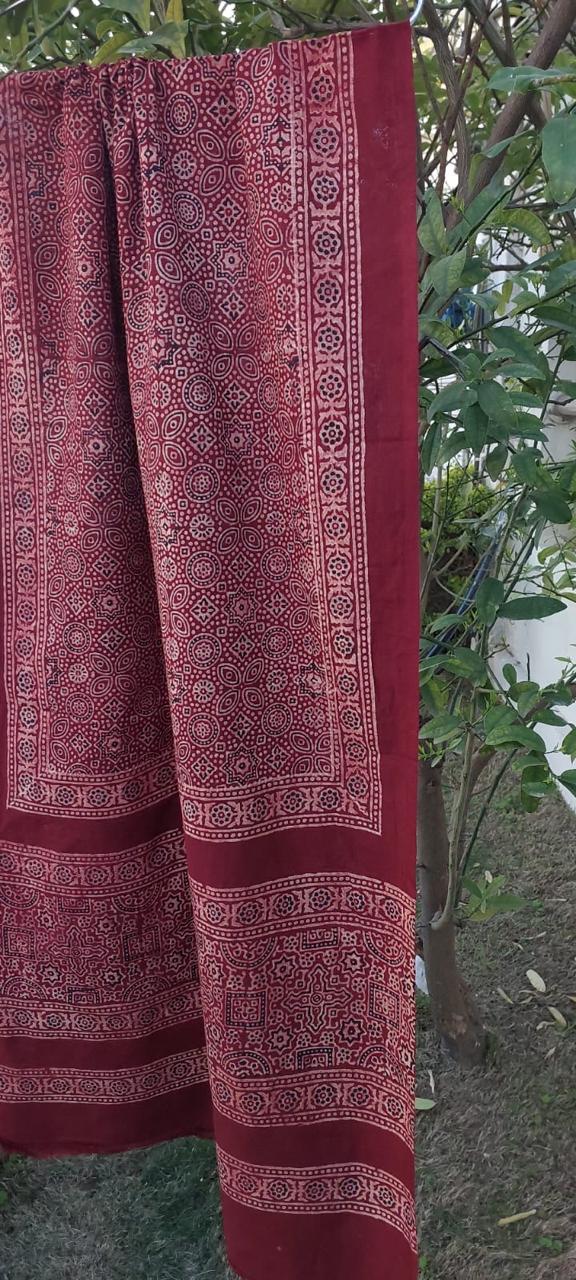 Block print Stollar-Maroon