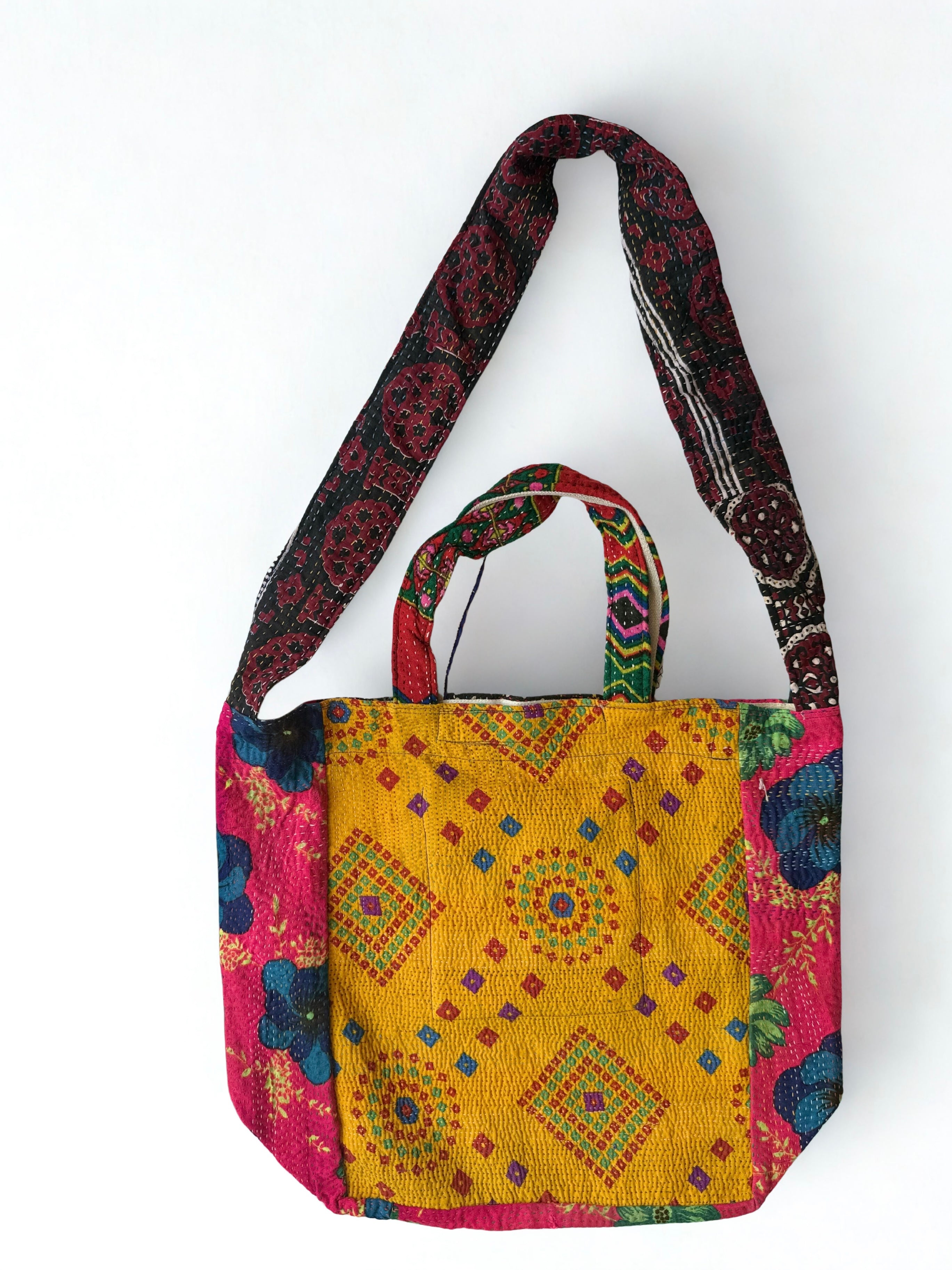 Sindhi Ralli Handmade Bag - vintage Kantha