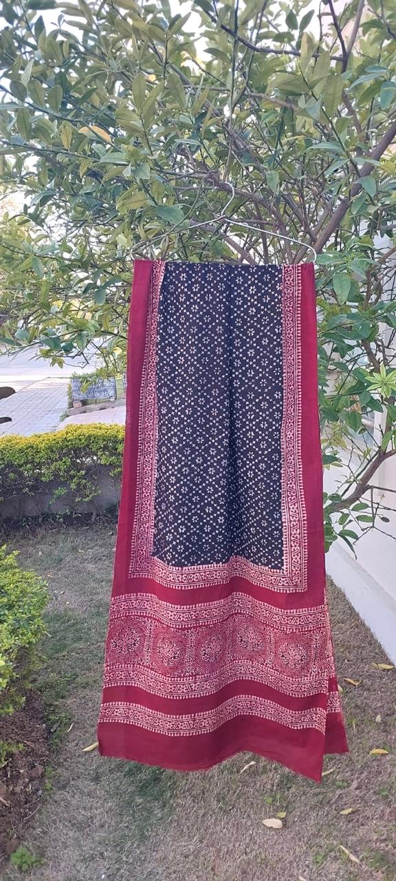 Block Print Stollar-Maroon&Black