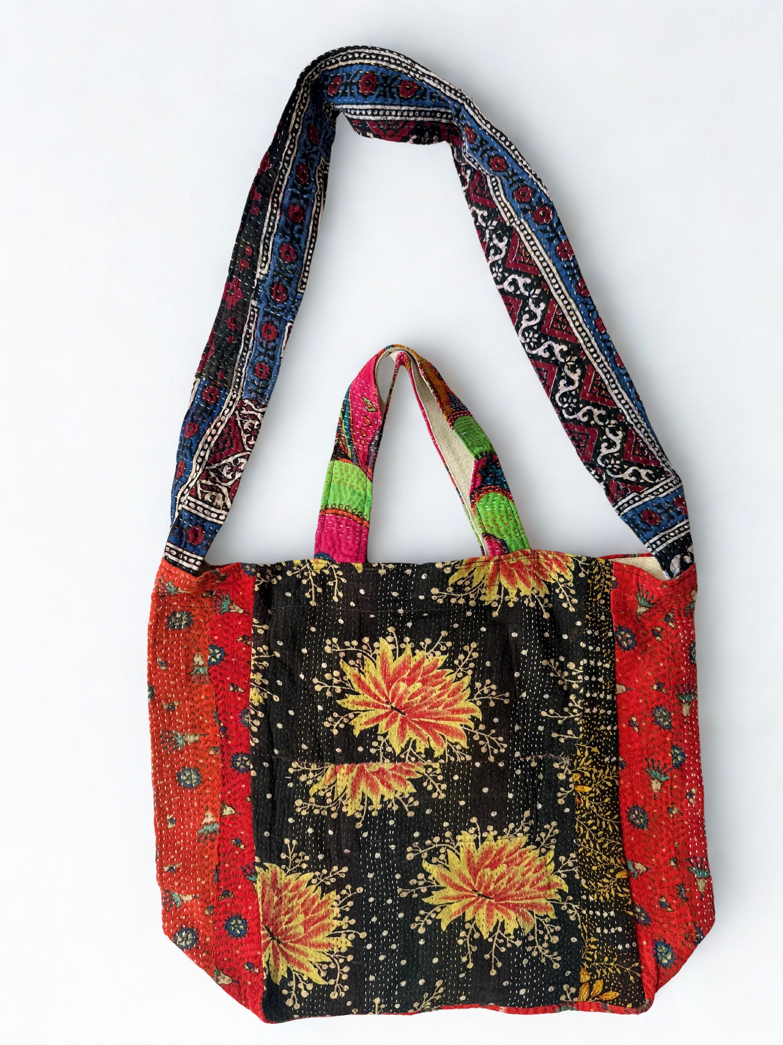 Sindhi Ralli Handmade Bag - vintage Kantha